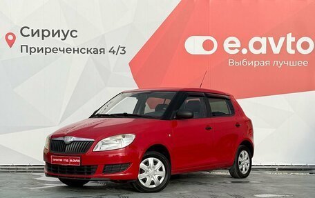 Skoda Fabia II, 2010 год, 630 000 рублей, 3 фотография