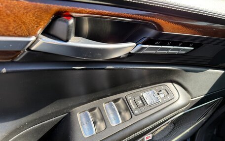 Genesis G90 I рестайлинг, 2016 год, 2 400 000 рублей, 11 фотография