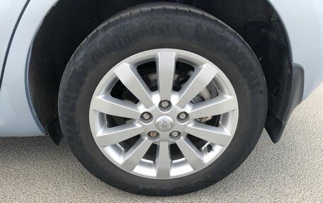 Toyota Auris II, 2008 год, 700 000 рублей, 17 фотография