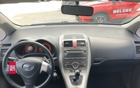 Toyota Auris II, 2008 год, 700 000 рублей, 11 фотография