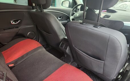 Renault Megane III, 2011 год, 850 000 рублей, 8 фотография