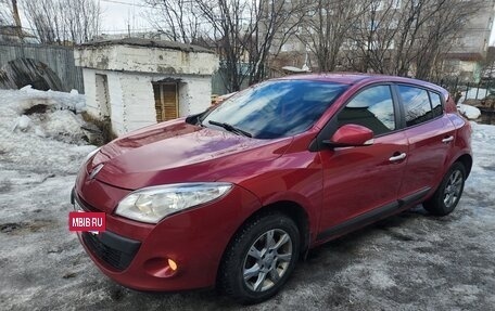 Renault Megane III, 2011 год, 850 000 рублей, 4 фотография
