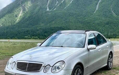 Mercedes-Benz E-Класс, 2003 год, 850 000 рублей, 2 фотография