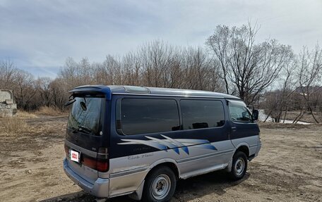 Toyota HiAce H100, 1996 год, 250 000 рублей, 4 фотография