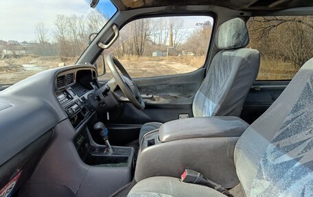 Toyota HiAce H100, 1996 год, 250 000 рублей, 11 фотография