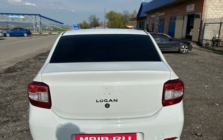 Renault Logan II, 2021 год, 800 000 рублей, 3 фотография