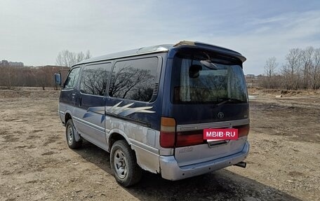 Toyota HiAce H100, 1996 год, 250 000 рублей, 9 фотография