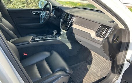 Volvo XC60 II, 2021 год, 4 750 000 рублей, 7 фотография