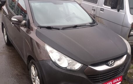 Hyundai ix35 I рестайлинг, 2013 год, 1 000 000 рублей, 3 фотография
