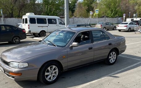 Toyota Camry, 1995 год, 570 000 рублей, 1 фотография