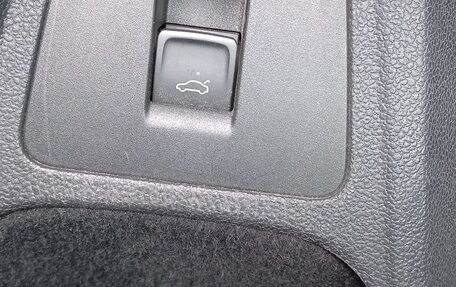Volkswagen Tiguan II, 2019 год, 3 050 000 рублей, 20 фотография