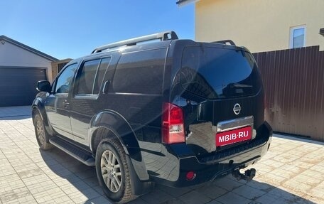 Nissan Pathfinder, 2013 год, 1 500 000 рублей, 3 фотография