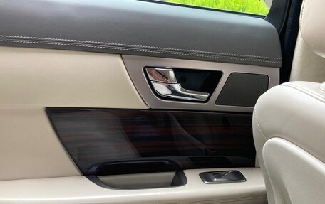 Jaguar XF I рестайлинг, 2010 год, 1 800 000 рублей, 11 фотография