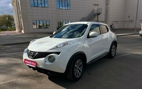 Nissan Juke II, 2011 год, 1 195 000 рублей, 2 фотография