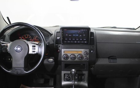 Nissan Pathfinder, 2007 год, 1 140 000 рублей, 15 фотография