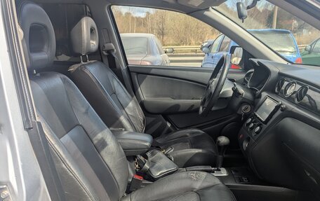 Mitsubishi Outlander III рестайлинг 3, 2004 год, 600 000 рублей, 5 фотография