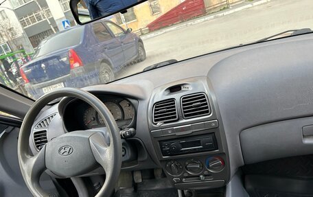 Hyundai Accent II, 2011 год, 490 000 рублей, 13 фотография