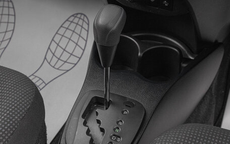 Toyota Vitz, 2019 год, 1 399 000 рублей, 15 фотография