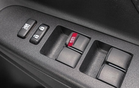 Toyota Vitz, 2019 год, 1 399 000 рублей, 10 фотография
