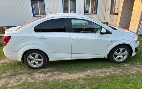 Chevrolet Aveo III, 2013 год, 3 фотография