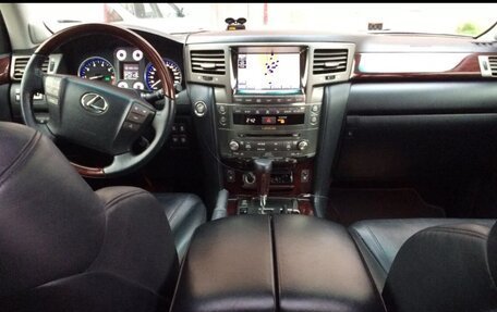Lexus LX III, 2011 год, 4 200 000 рублей, 8 фотография