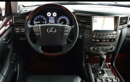 Lexus LX III, 2011 год, 4 200 000 рублей, 7 фотография