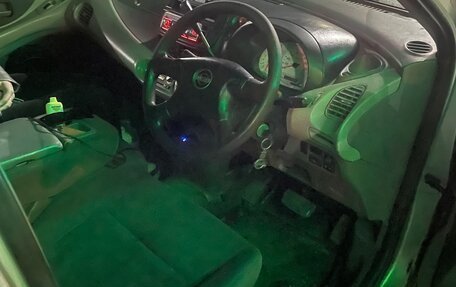Nissan Tino, 1999 год, 310 000 рублей, 8 фотография