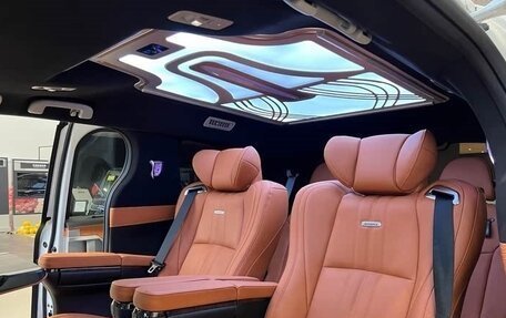 Toyota Sienna, 2025 год, 6 100 000 рублей, 14 фотография