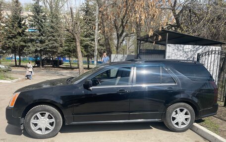 Cadillac SRX II рестайлинг, 2005 год, 540 000 рублей, 2 фотография