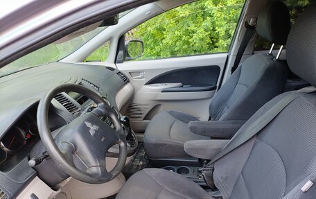Mitsubishi Grandis, 2006 год, 499 000 рублей, 8 фотография