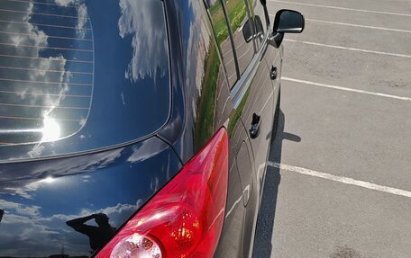 Nissan Tiida, 2011 год, 840 000 рублей, 12 фотография