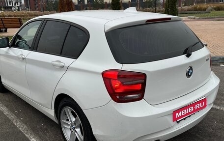 BMW 1 серия, 2013 год, 1 050 000 рублей, 24 фотография