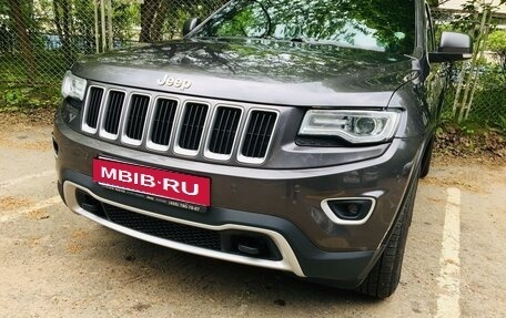 Jeep Grand Cherokee, 2016 год, 3 400 000 рублей, 28 фотография