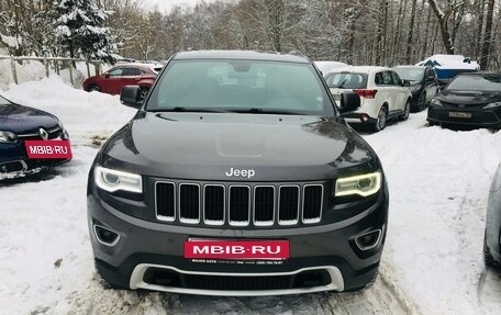 Jeep Grand Cherokee, 2016 год, 3 400 000 рублей, 31 фотография