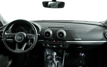 Audi A3, 2019 год, 2 089 898 рублей, 13 фотография