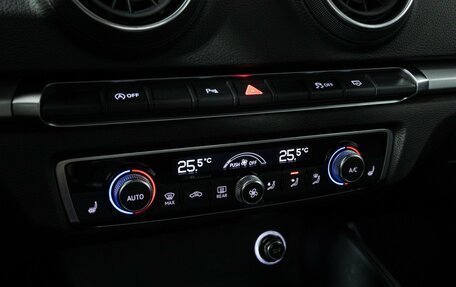 Audi A3, 2019 год, 2 089 898 рублей, 15 фотография