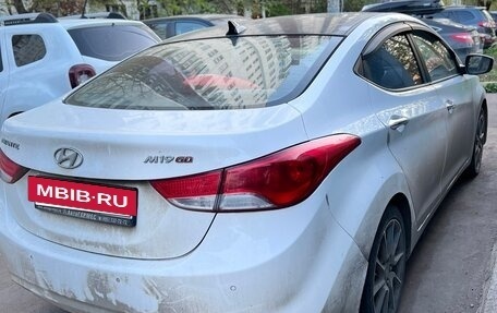 Hyundai Avante, 2012 год, 1 150 000 рублей, 3 фотография