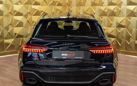 Audi RS 6, 2024 год, 23 000 000 рублей, 4 фотография