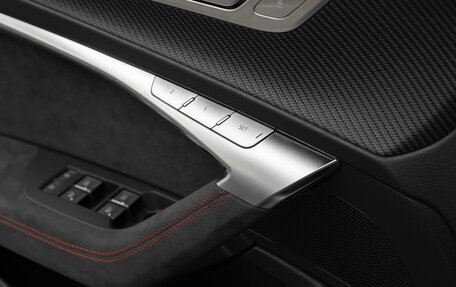 Audi RS 6, 2024 год, 23 000 000 рублей, 11 фотография
