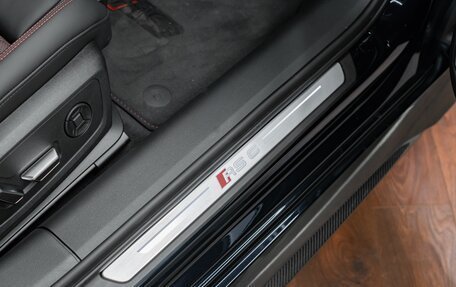 Audi RS 6, 2024 год, 23 000 000 рублей, 15 фотография
