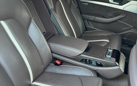 Audi A8, 2016 год, 2 810 000 рублей, 14 фотография
