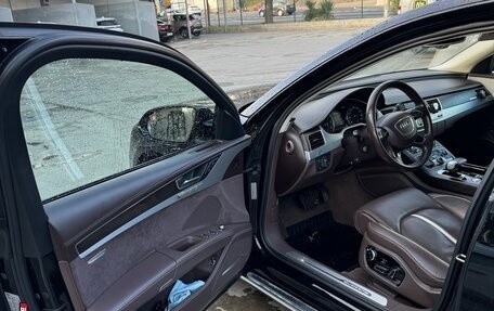 Audi A8, 2016 год, 2 810 000 рублей, 10 фотография