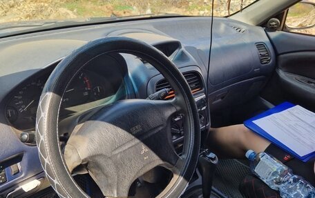 Mitsubishi Carisma I, 2000 год, 350 000 рублей, 7 фотография