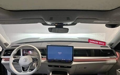 Volkswagen Teramont, 2025 год, 6 050 000 рублей, 8 фотография