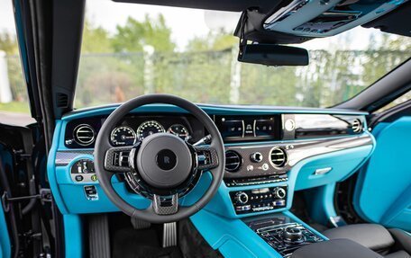 Rolls-Royce Ghost Series II рестайлинг, 2022 год, 45 900 000 рублей, 26 фотография