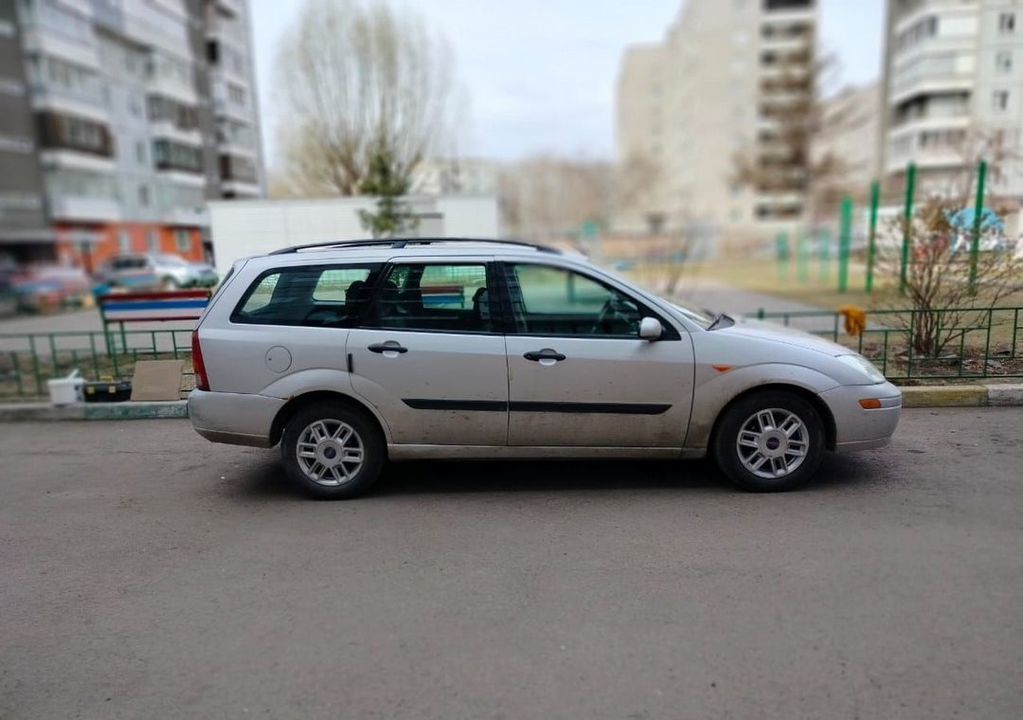 Ford Focus, 2001 год, 320 000 рублей, 3 фотография