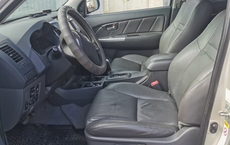 Toyota Hilux VII, 2012 год, 2 870 000 рублей, 17 фотография