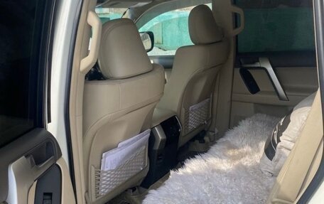 Toyota Land Cruiser Prado 150 рестайлинг 2, 2021 год, 4 900 000 рублей, 12 фотография