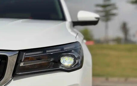 Geely Emgrand, 2025 год, 1 600 000 рублей, 4 фотография