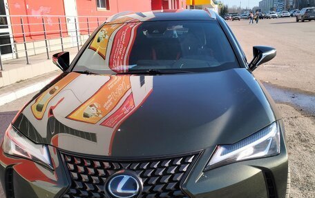 Lexus UX I, 2019 год, 3 200 000 рублей, 2 фотография